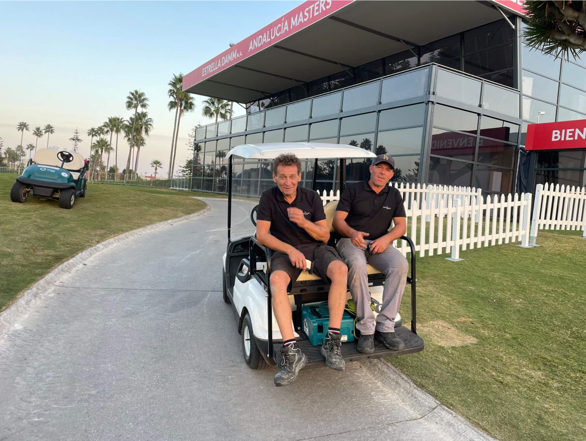 Instaladores de Look&Loo en campo de golf